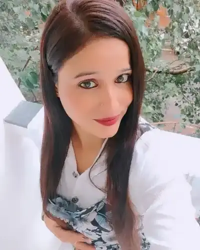 Call Girls in Tirwa